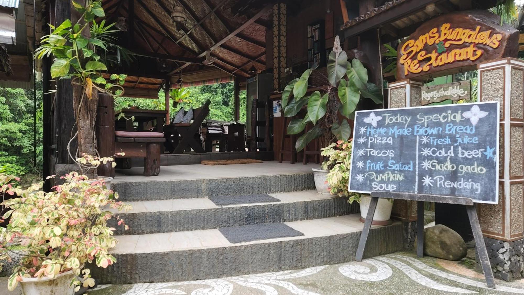 Sam'S Bungalows And Treks 부킷 라왕 외부 사진