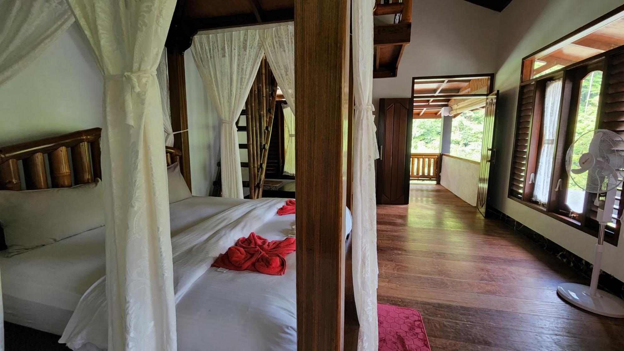 Sam'S Bungalows And Treks 부킷 라왕 외부 사진